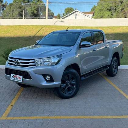 TOYOTA HILUX 2.8 SRV 4X4 CD 16V DIESEL 4P AUTOMÁTICO